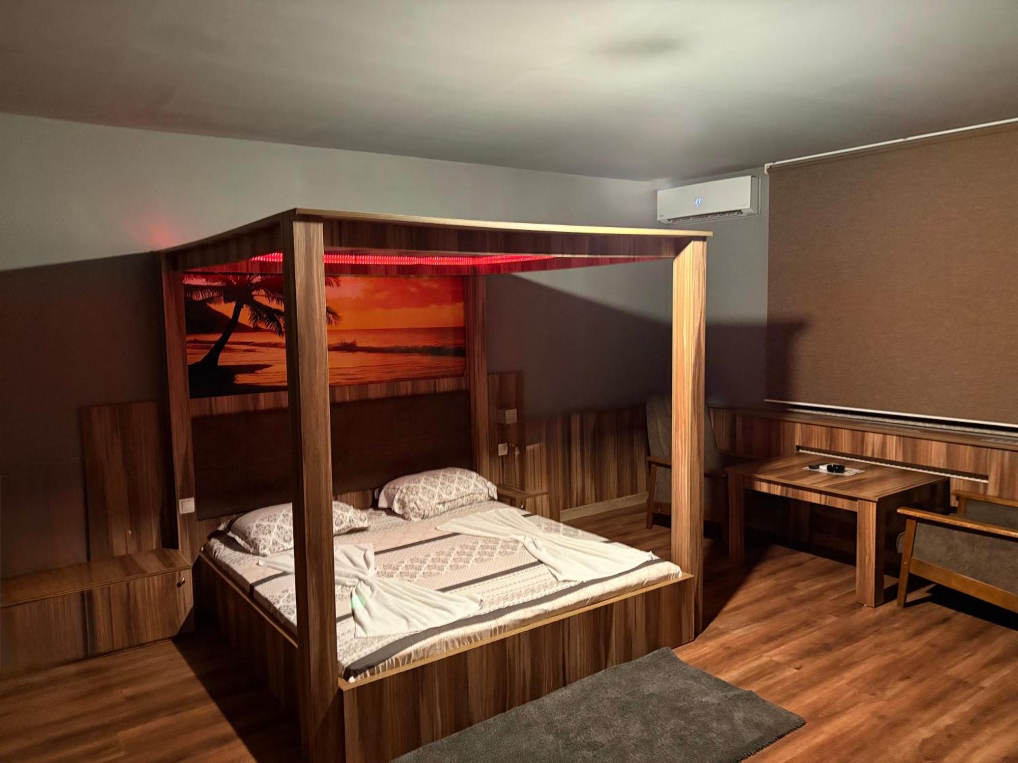 Hotel Europa 92 Ferizaj Esterno foto